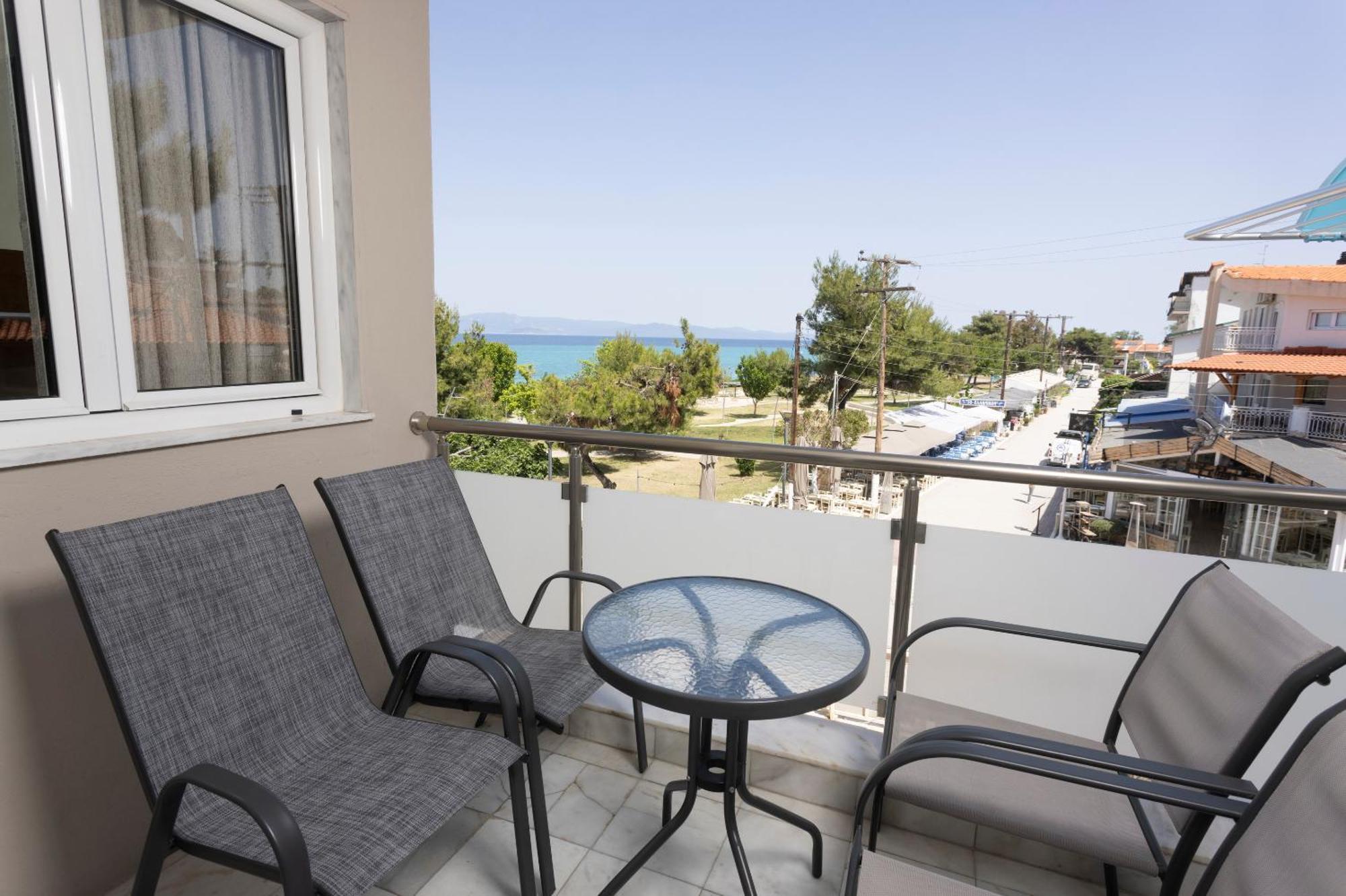 Hanioti Grandotel Hotel Buitenkant foto
